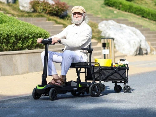 Fall Outings Made Easier: How to Choose a Mobility Scooter for Travel